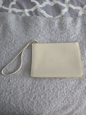 Lark & Ives Cream Wristlet Clutch Purse - Minimal Leather Design
